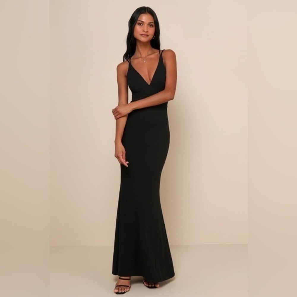 LULU’S ALL THIS ALLURE STRAPPY BACKLESS MERMAID MAXI DRESS